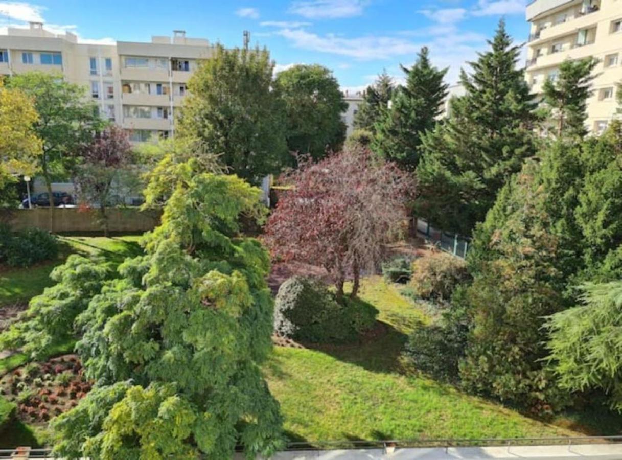 Sunny And Renovated Flat In Secure Residence La Garenne-Colombes Kültér fotó